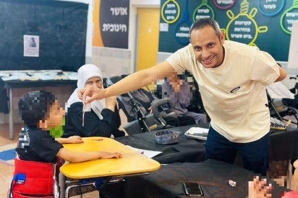 النقب | أجواء تراثية مميزة خلال “أسبوع التراث البدوي” في إحدى مدارس النقب"