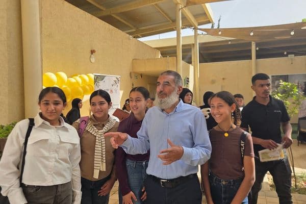"حورة | جيل مبدع يقدّم حلولًا علمية للمستقبل في مؤتمر الأبحاث العلمية"