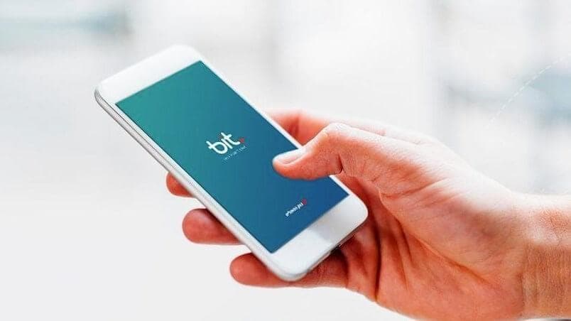 الشرطة تكشف شبكة احتيال إلكتروني عبر تطبيق ‘Bit’ استهدفت مسنين"