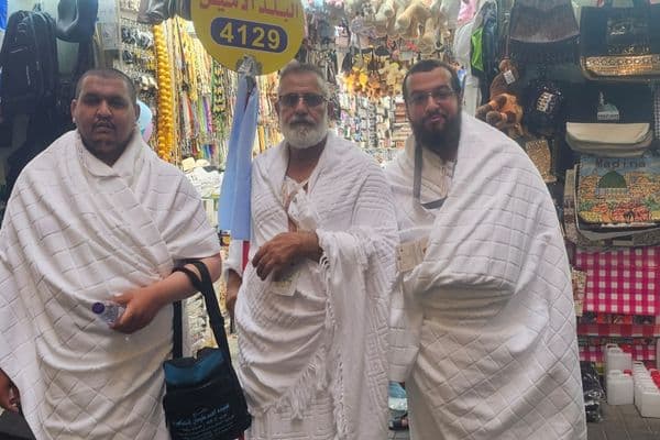 "حجاج رهط يواصلون أداء مناسك الحج ويصلون إلى عرفة استعدادًا للوقفة الكبرى غدًا"