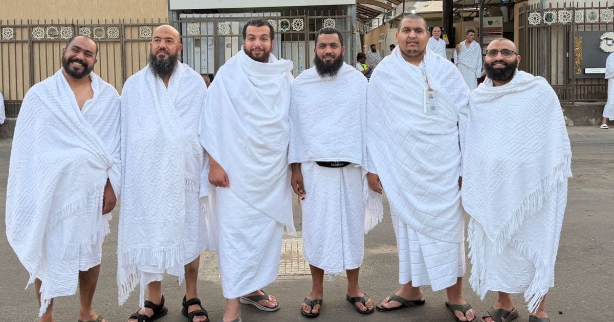 "حجاج رهط يواصلون أداء مناسك الحج ويصلون إلى عرفة استعدادًا للوقفة الكبرى غدًا"