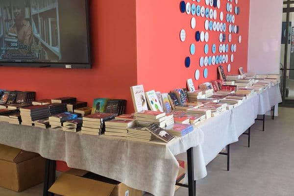 رهط | افتتاح معرض الكتاب في مركز الشباب..