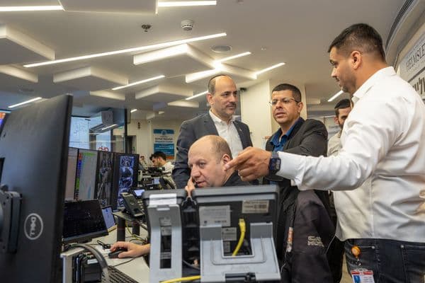 اتحاد الإنقاذ يواصل تعزيز الشراكة مع المجتمع العربي... والنائب وليد الهواشلة يطّلع على منظومة الطوارئ المتطورة ويؤكد: رس