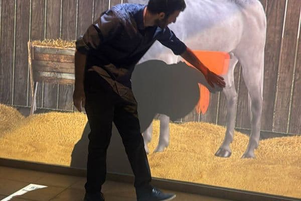 رهط | افتتاح غرفة حواس محوسبة ومتطورة لطلاب التربية الخاصة في مدرسة الأمل