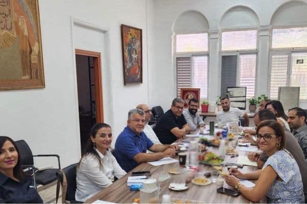 السياسة | الجبهة والتجمع يؤكدان مواصلة التنسيق لاستكمال القائمة المشتركة