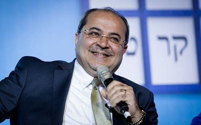 الأستاذ شادي أبو عرار: هل يتجه أحمد الطيبي إلى نهج المشاركة في الائتلاف الحكومي؟