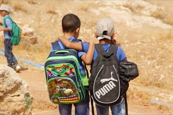 مواليد جائحة كورونا يستعدون لدخول الصف الأول.. لحظة إدراك مؤثرة