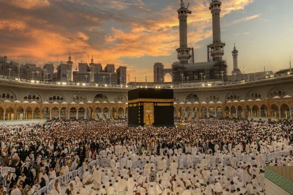 لجنة الحج والعمرة تكشف تكلفة حج 2027 بأسعار تتراوح بين 16,330 و37 ألف شيكل