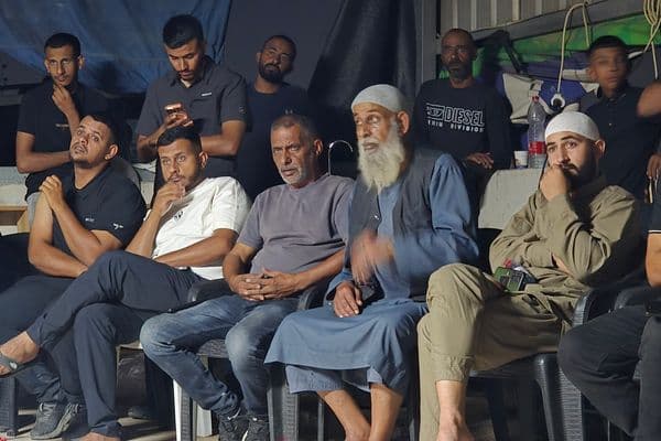 ضحية | عائلة أبو وادي تواجه خطر هدم منازلها وتهجير نحو 300 شخص مطلع أكتوبر
