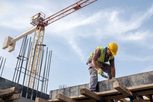 المجتمع العربي | 60% من الأطفال المصابين بحوادث البناء والترميم دون سن الخامسة