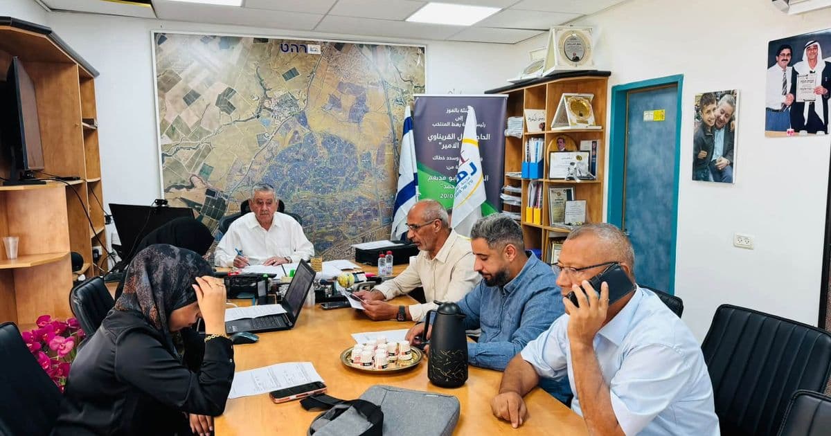 رهط | المصادقة على رخصة بناء مدرسة عمر بن الخطاب الجديدة بمساحة 4,300 متر مربع