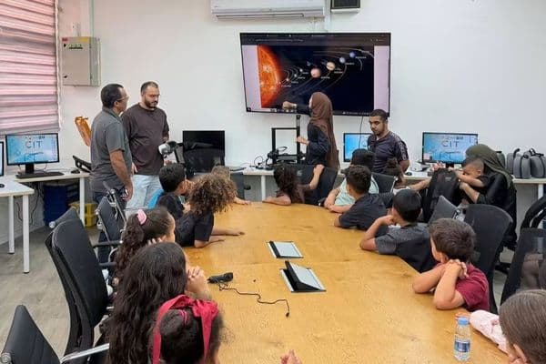 رهط | «مغامرة الإبداع والتكنولوجيا» تجمع الأطفال في يوم تربوي تفاعلي