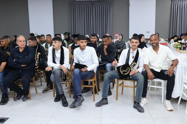 شقيب السلام | تخريج الفوج التاسع من ثانوية المجد وسط أجواء من الفخر والاعتزاز