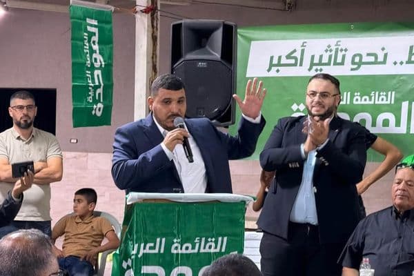 رهط | سلسلة لقاءات انتخابية في الأحياء تعلن دعمها للقائمة العربية الموحدة