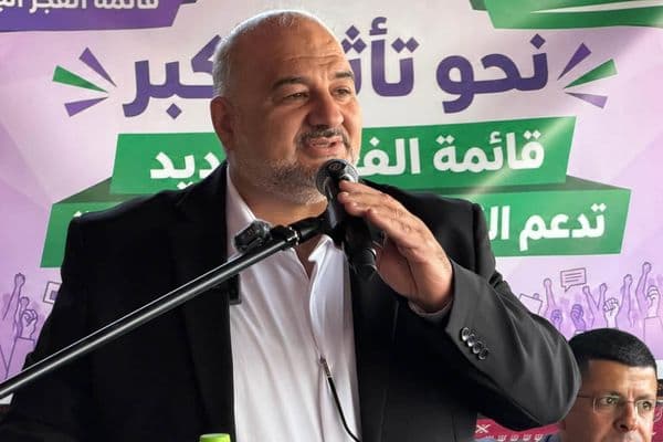 رهط | سلسلة لقاءات انتخابية في الأحياء تعلن دعمها للقائمة العربية الموحدة