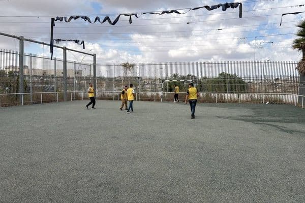 دوري كله حب ولطافة: انطلاق مشروع كرة القدم المميّز في مدرسة الأمل برهط!