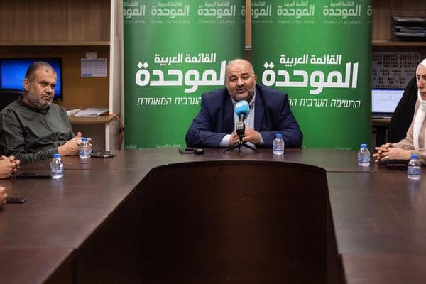 السياسة | لأول مرة بشكل مستقل.. القائمة العربية الموحدة تعلن عن مؤتمر عام وانتخابات تمهيدية لاختيار مرشحيها للكنيست