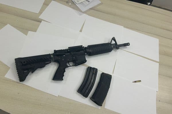 عرعرة : اعتقال مسلحين وضبط بندقية إم 16 خلال نشاط للشرطة في منطقة عرعرة النقب