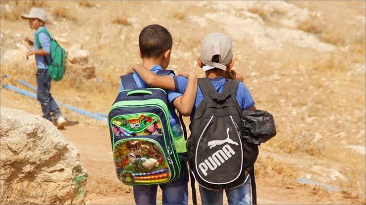 مواليد جائحة كورونا يستعدون لدخول الصف الأول.. لحظة إدراك مؤثرة
